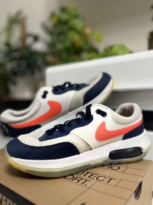 Маратонки Nike 40-номер