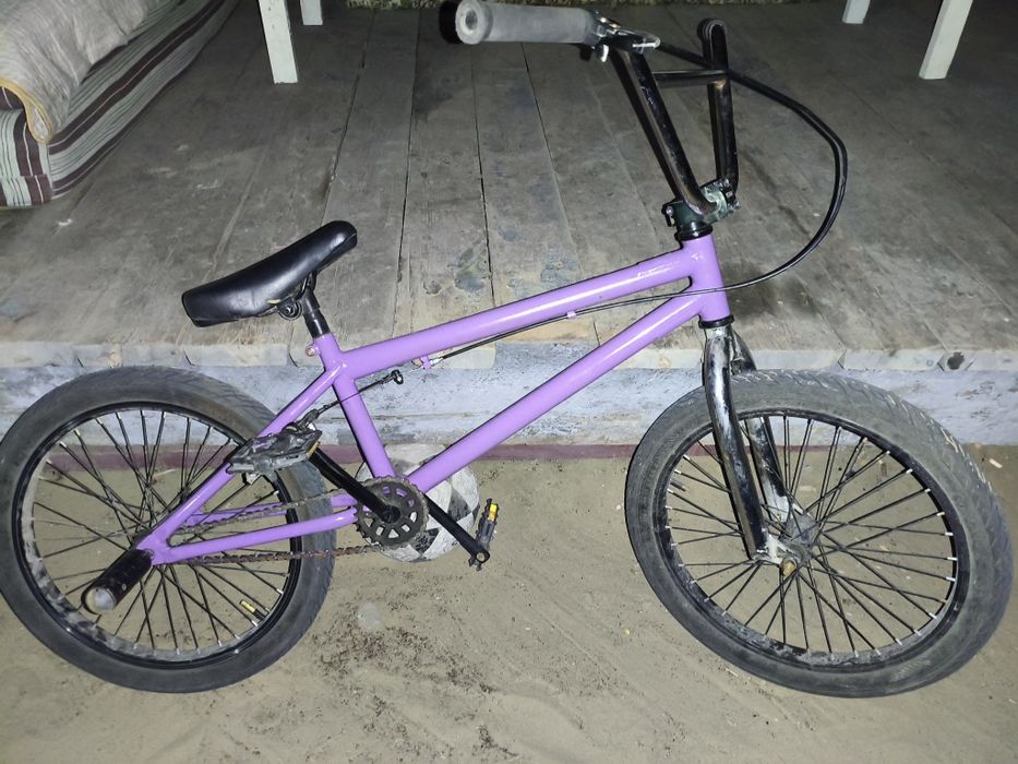Продам bmx в нормальном состояние