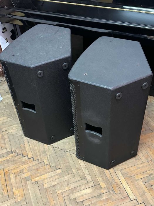 Vand Boxe pasive SOLTON, 700 Watt, echipate FBT, ca noi, 450 Euro/buc