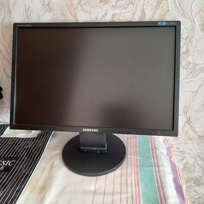 Монитор Самсунг б/у