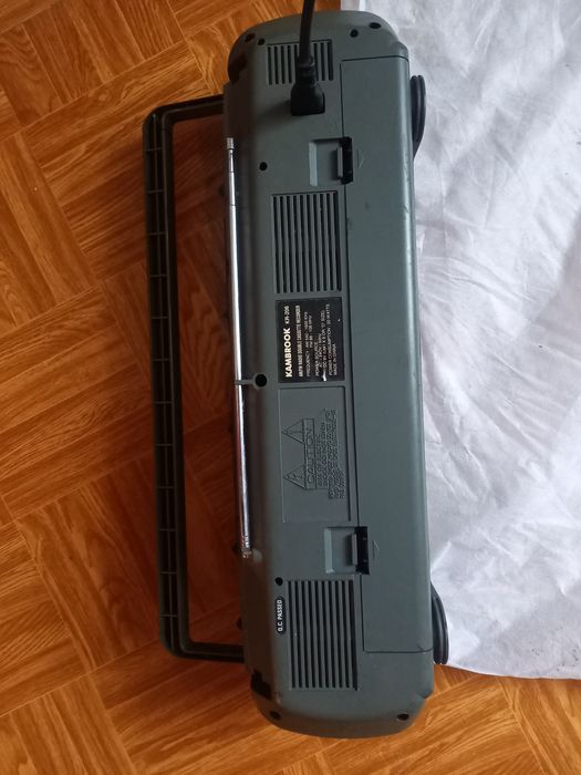 Продаётся магнитофон