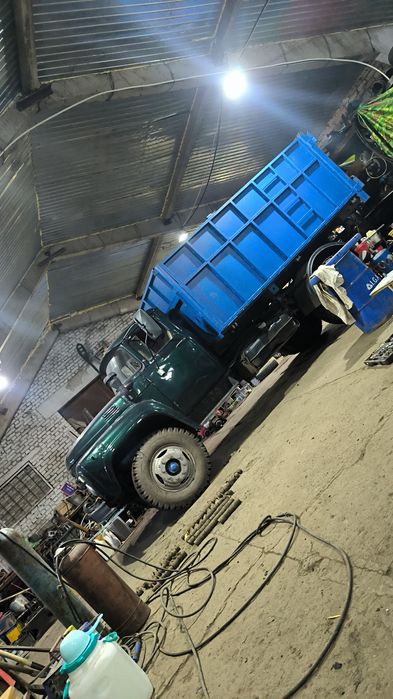 Продам зил 130 самосвал