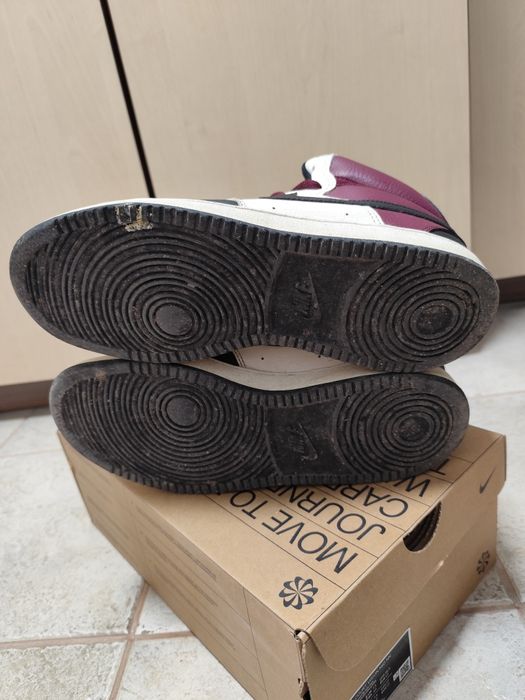 Високи кожени кецове Nike court vision mid nn