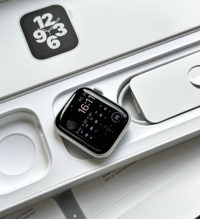 Apple iWatch SE(1) Silver 44mm