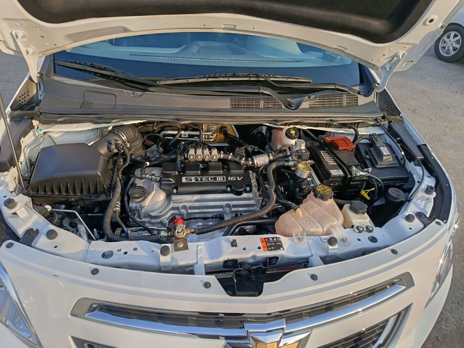 шевролет кобальт