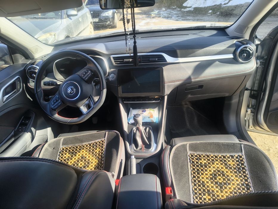 MG // ZS // 1.0 // 2024