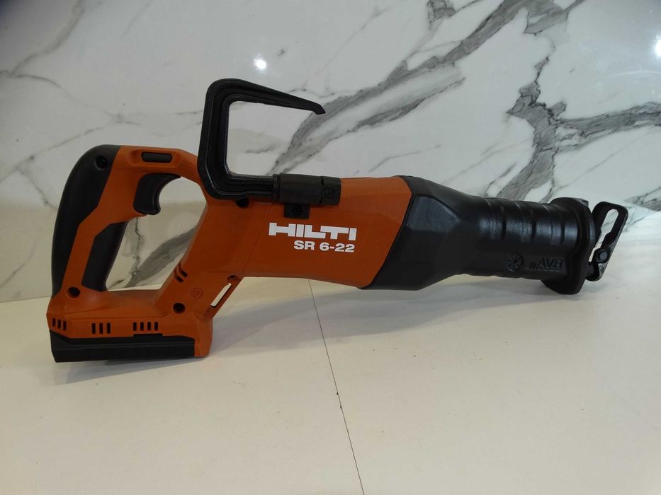 2023 - Hilti SR 6 - 22 / Nuron - Саблен трион