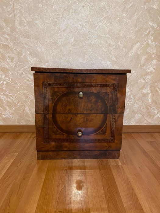 Тумба прикроватная