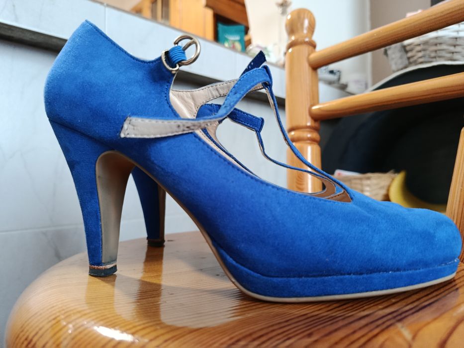 Елегантни дамски обувки