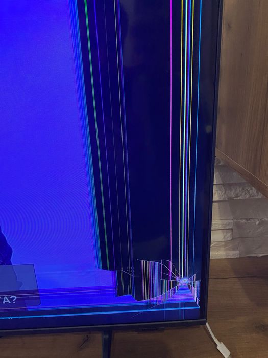 Телевизор Samsung QE43Q67AAU за части