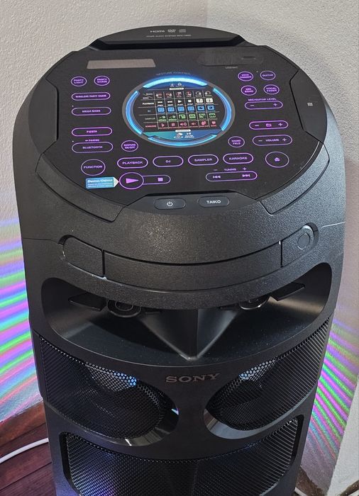Продавам  SONY MHC-V82D - audio system