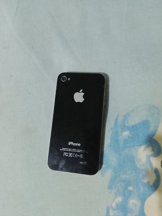 iPhone 4S merge bine