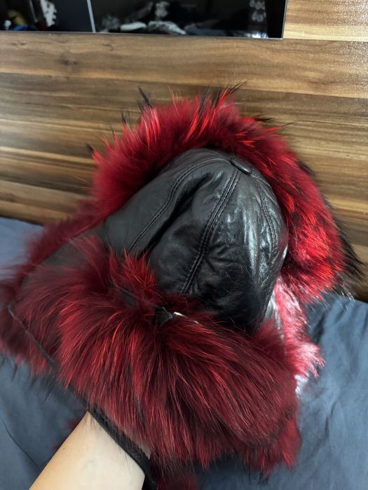 Шапка от естествен косъм