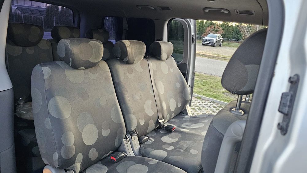 Hyundai H-1 Clima Fata/Spate 8 locuri 170Cp
