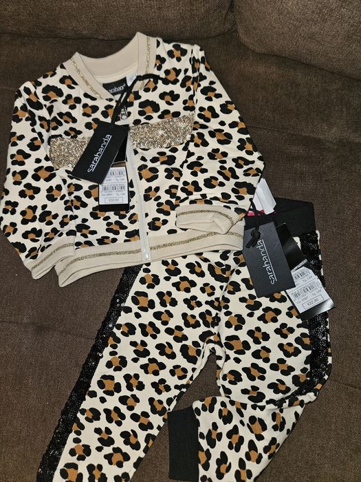 Нови бебешки дрехи