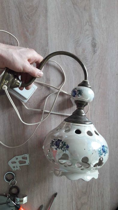 Светильник старинный, на стену