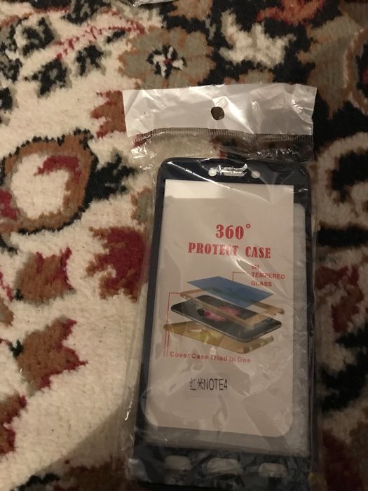 Vand 2 huse pentru xiaomi redmi note 4 noi