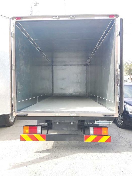 В наличии!!! Изотермический автофургон HYUNDAI EX8