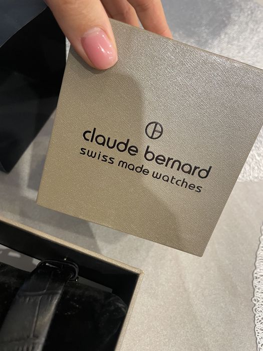 Оригинален дамски чаковник “Claude Bernard “