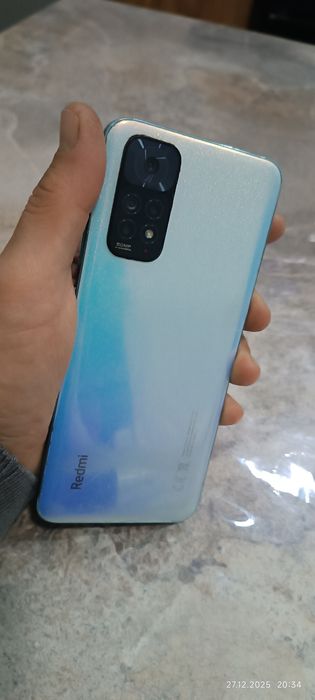 Redmi note 11 {128gig) va Mi play 4\64  ikkalasiyam sotiladi