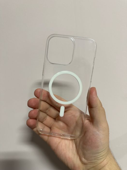 Чехол сотилади 14 про максга