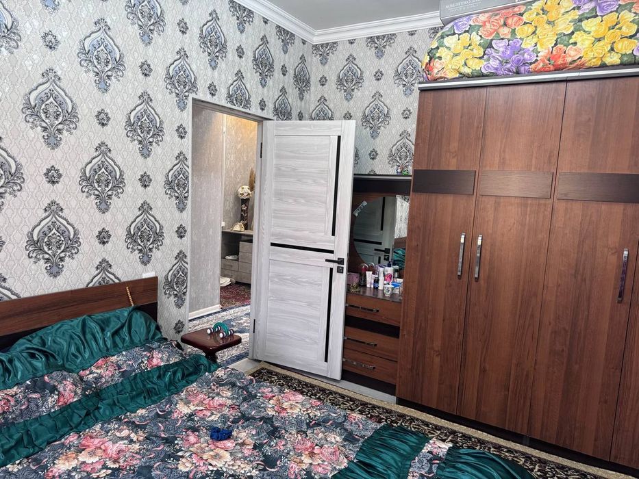 Коттедж срочно сотилади кридити бор