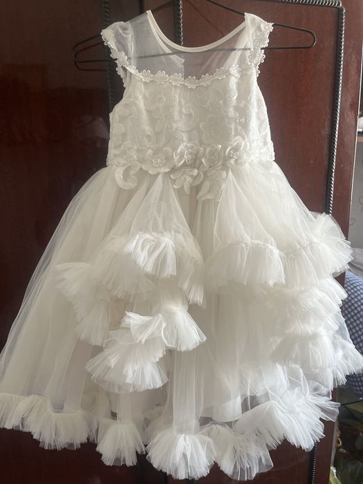 Платье для девочки шесть семь лет