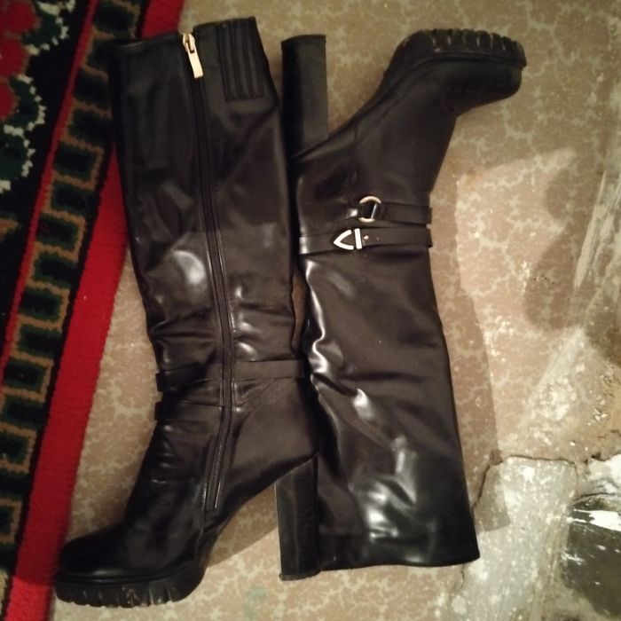 Etil uzum qora rangda