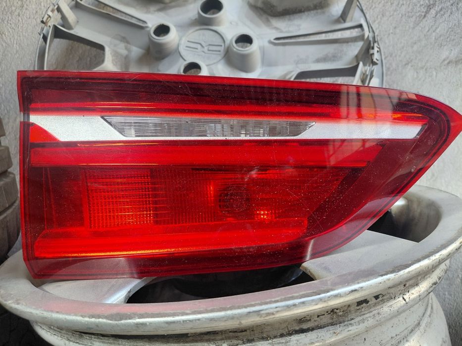 BMW X1- 2018г.десен стоп.