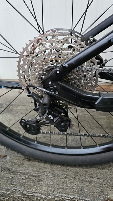 Електрически кубе реакшън