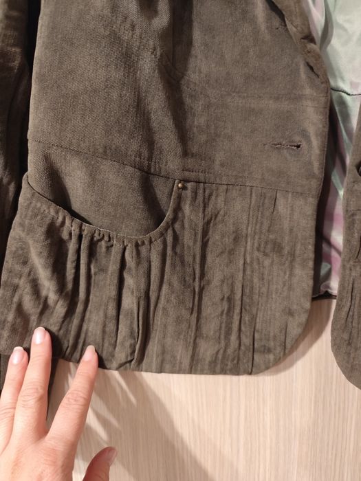 Зелен дамски костюм