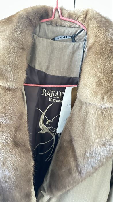 Продам куртку рафаэлло новую