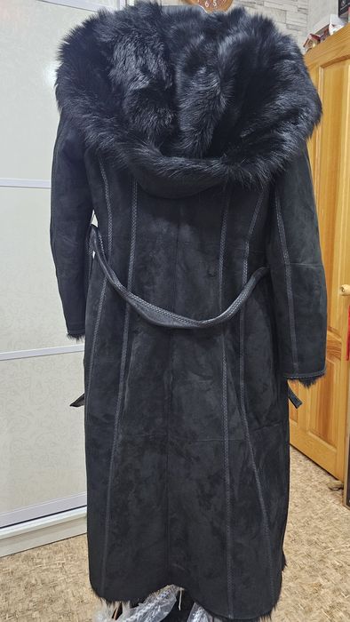 Продам женскую дубленку