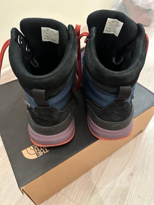 Nike Revolution , The North Face , Nike air force 1