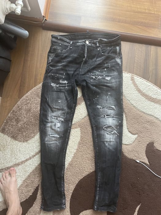 Vand pantaloni scurti