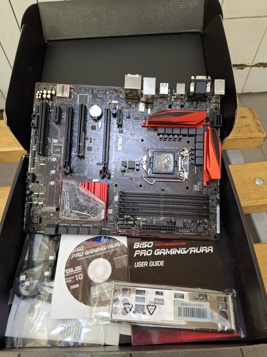 Placa de baza ASUS B150 PRO GAMING