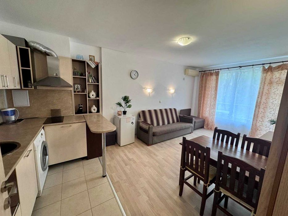 Продава се Двустаен апартамент в к.к. Слънчев бряг - 60 кв.м за 662 €/кв.м - Снимка #3