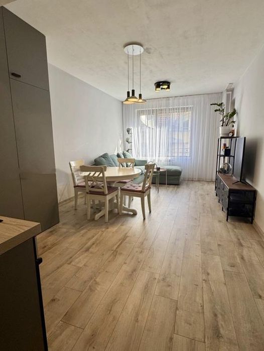 Дава се под наем Двустаен апартамент в София, Красно село - 65 кв.м за 650 € - Снимка #1