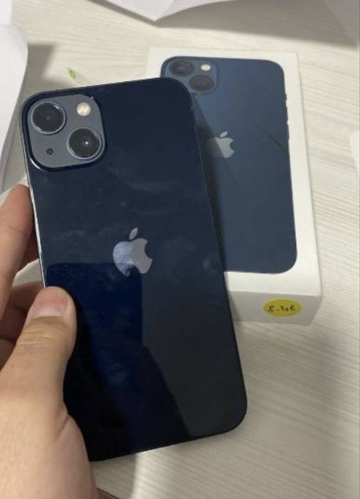 Продам айфон 13 срочно