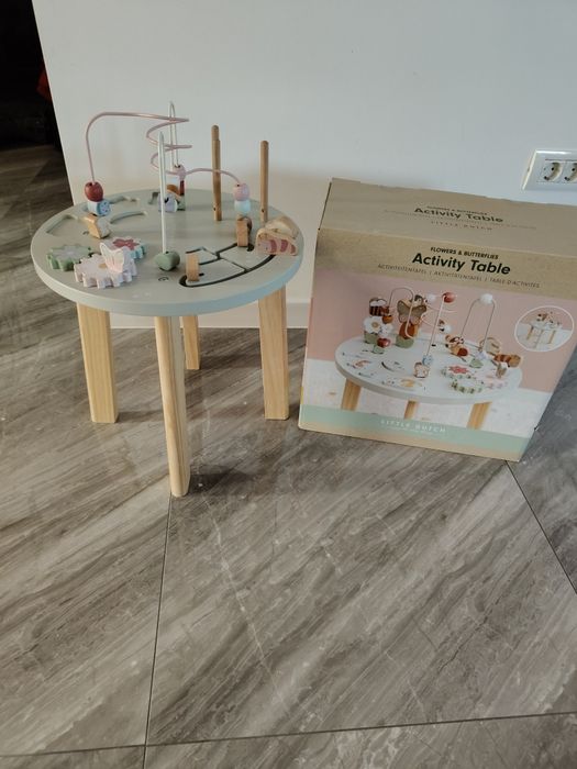 Vând  măsuță  activități + antepremergator montessori lemn copii