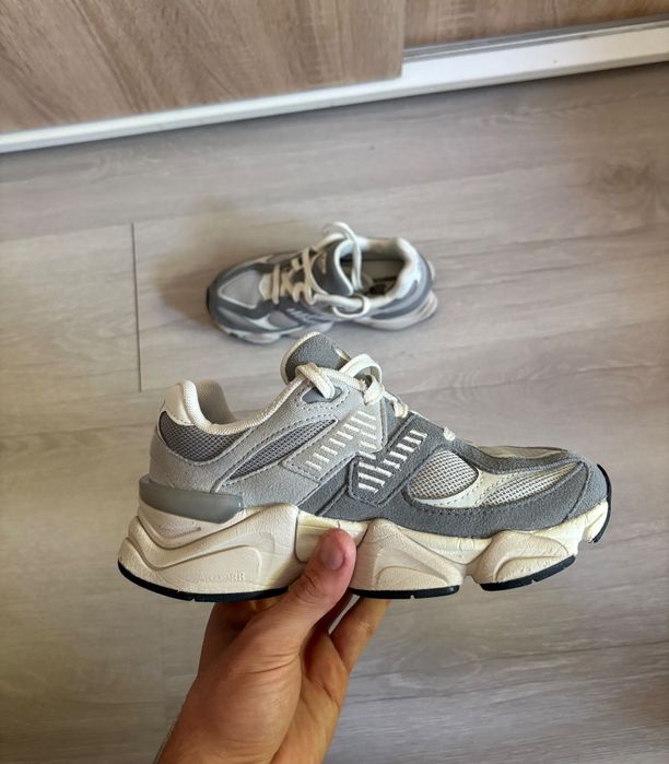 New Balance Shoes Обувки
