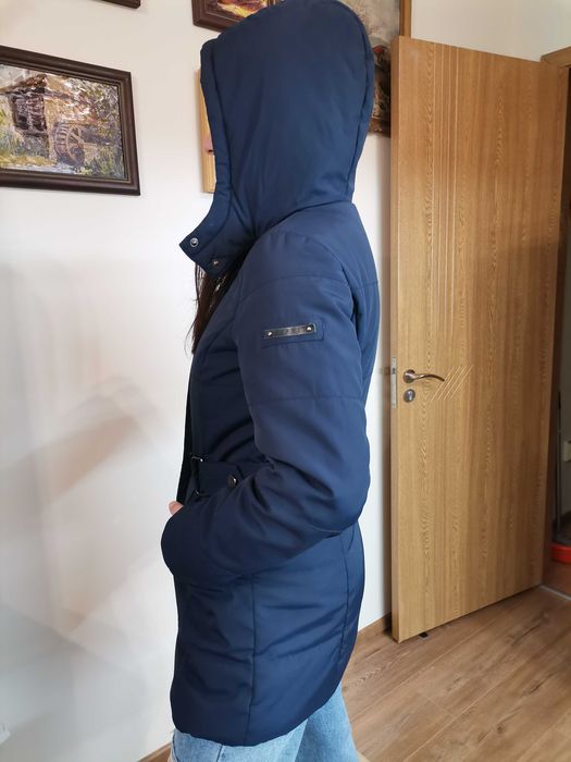 ESPRIT  Капитонирано зимно яке с качулка, Тъмносиньо