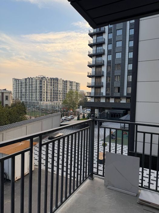 Яккасарой Новостройка 2/2/9/Евро Ремонт Срочно Сотилади