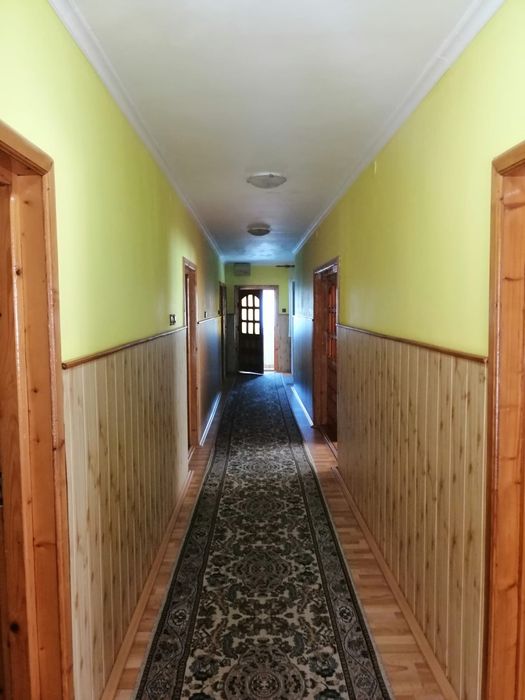 Casa  de  vanzare