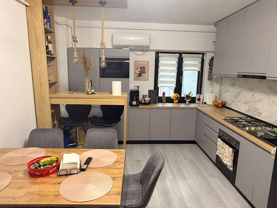 Vand apartament 2 camere, piata sud - Propietar