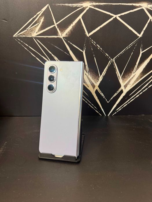 Samsung Galaxy Z Fold 5