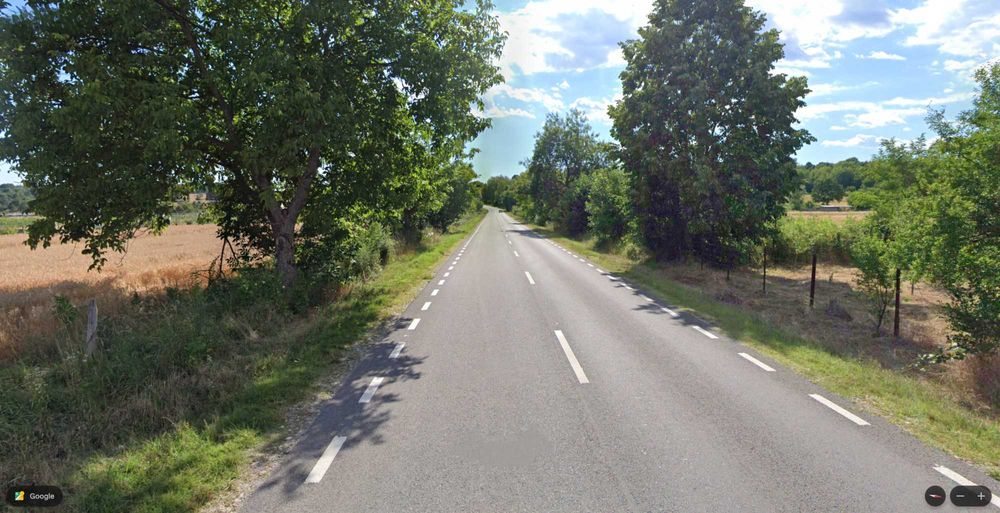 Închiriere teren pentru spații comerciale/depozite în Peștișani, Gorj