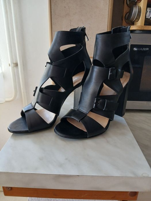 Pantofi damă din piele neagră