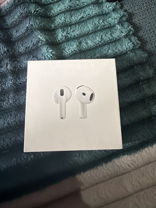 Airpods 4 оргинал