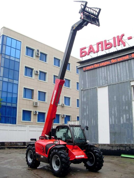 Телескопический погрузчик Manitou MT 732